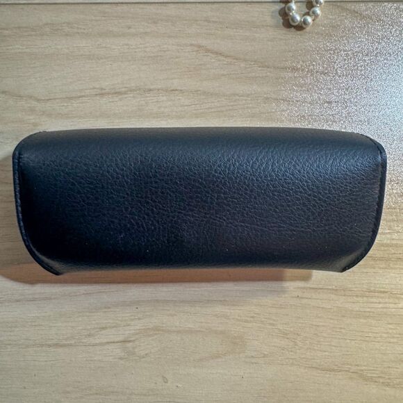 Ray-Ban Sunglasses Case Bundle - Picture 3 of 5